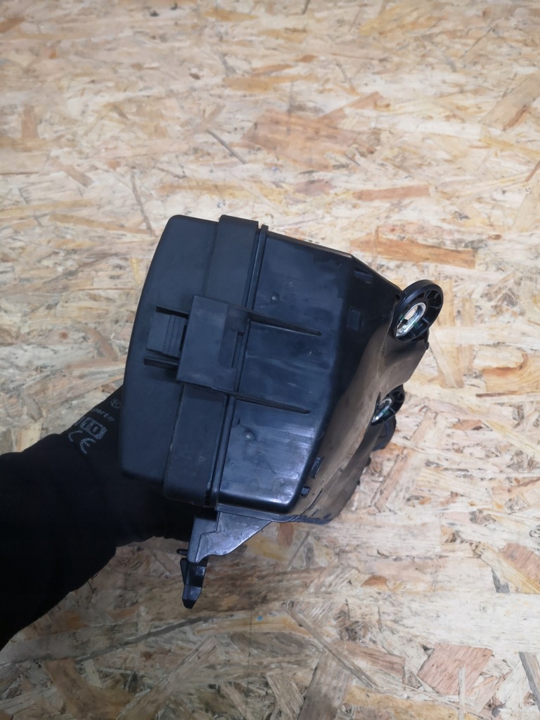 фото №5, Vw golf vii корпус предохранителей