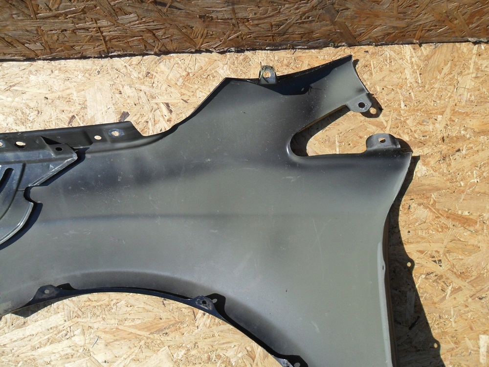 фото №13, Toyota avensis 2009- крыло правый