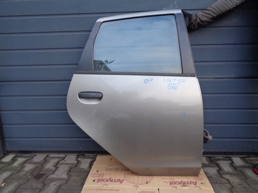 фото №8, Mitsubishi colt 10 r двері праве 56h пара