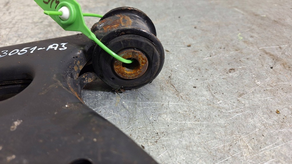 фото №7, Рычаг левый перед 2s61-3051-aj ford fiesta fusion mk6