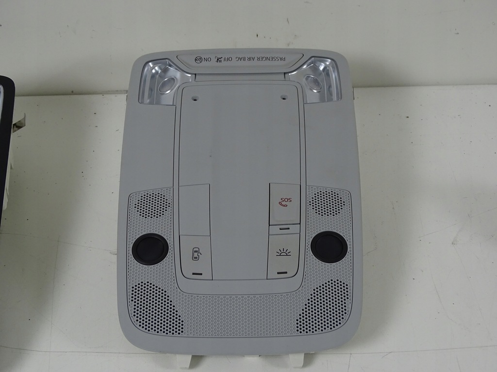 фото №1, Audi q3 83a лампа освітлення кабіни