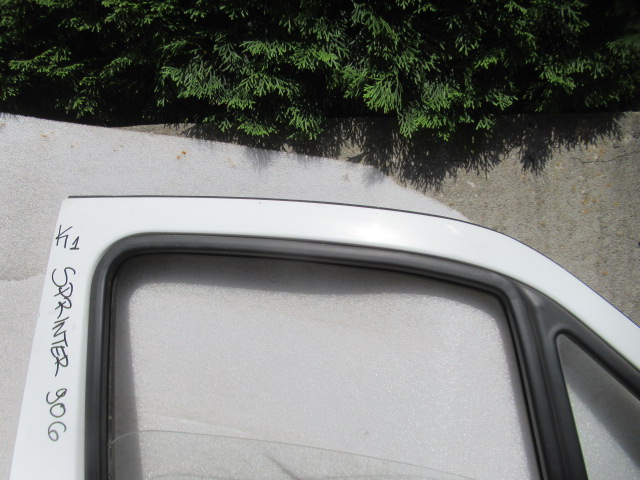 фото №4, Mercedes sprinter 906 дверь правое перед