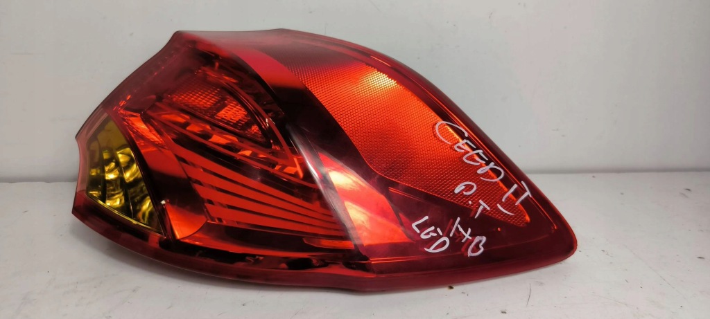 фото №4, Лампа права задня kia ceed ii hb led 92402-a20