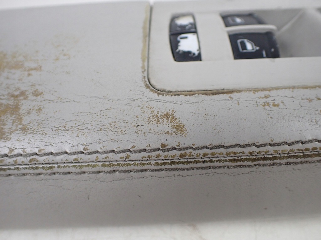 фото №6, Подлокотник с панель do окон audi a8 s8 d3 4e0971663 4e0959851