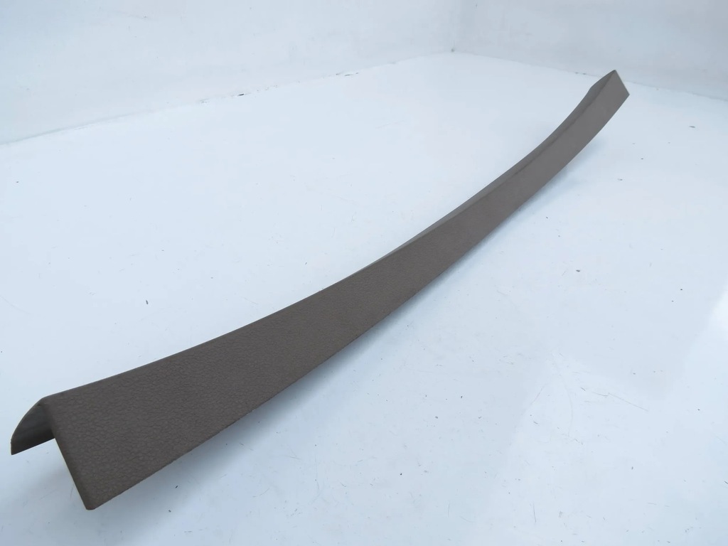 фото №7, Защита пластик накладка крышки багажника 4l0867606 audi q7 4l