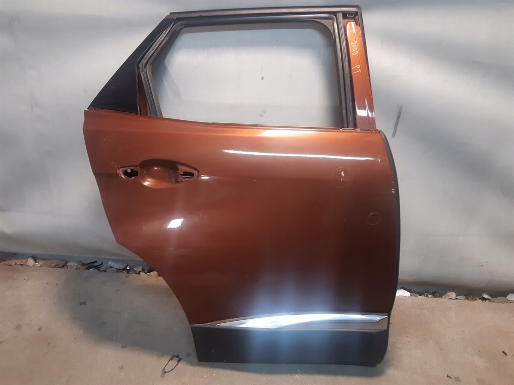 фото №2, Peugeot 2008 ii 2019- дверь правый правое задняя