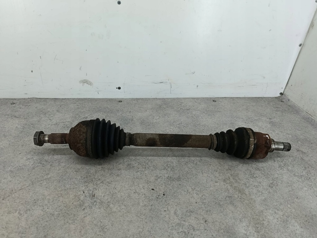 фото №1, Приводной вал левая перед peugeot 508 i sw 1.6 thp
