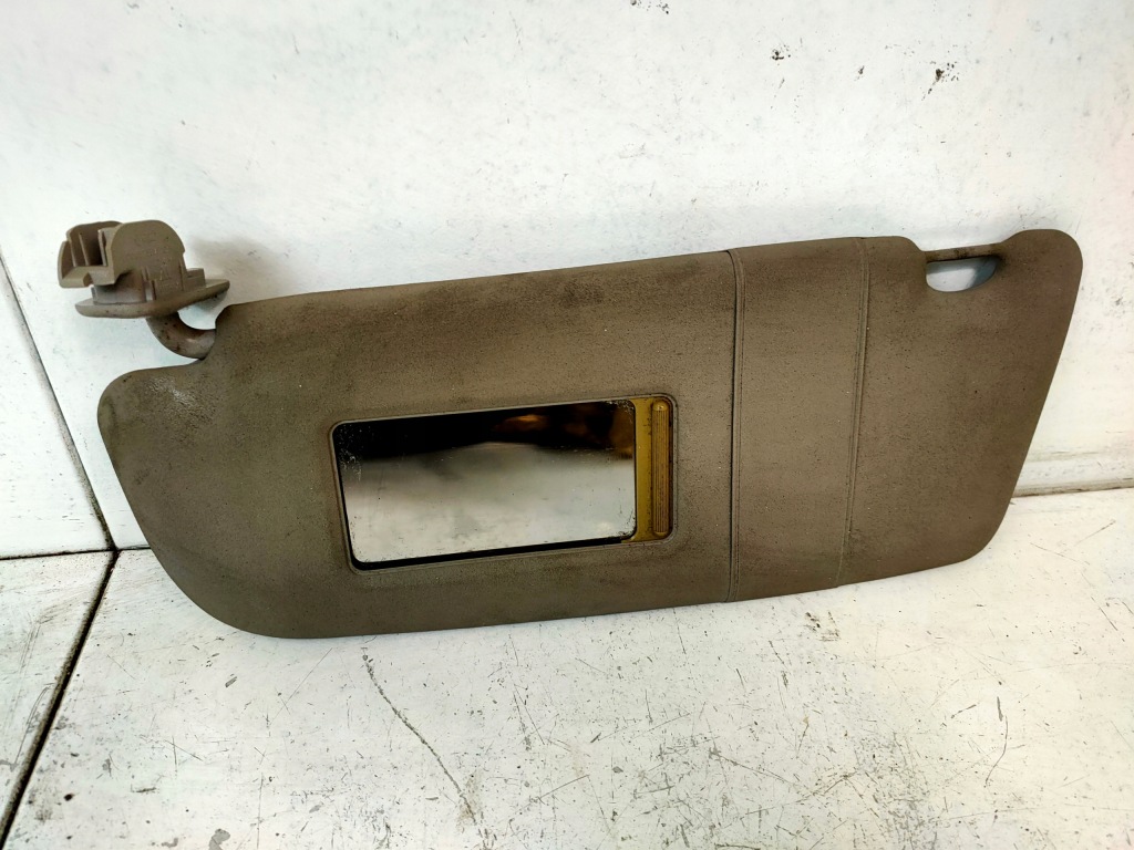 Купити Захист сонячна ліва 8d0857551f audi a4 b5