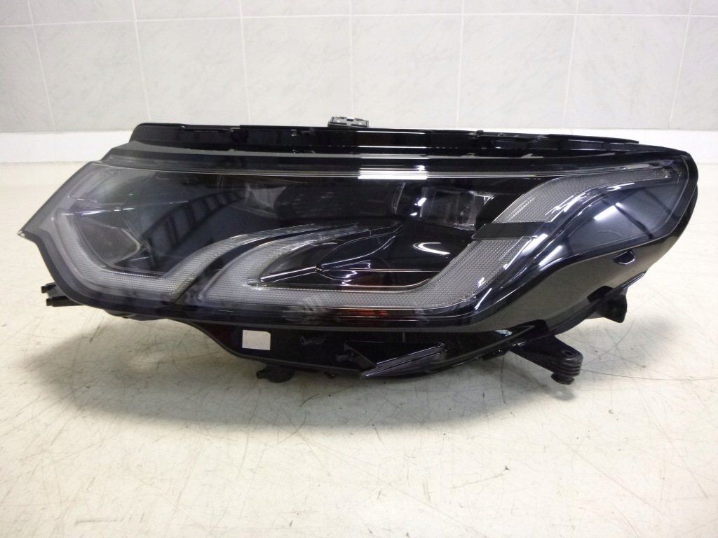 Lr discovery sport рестайлинг  l550 фара перед led европа  le Недорого