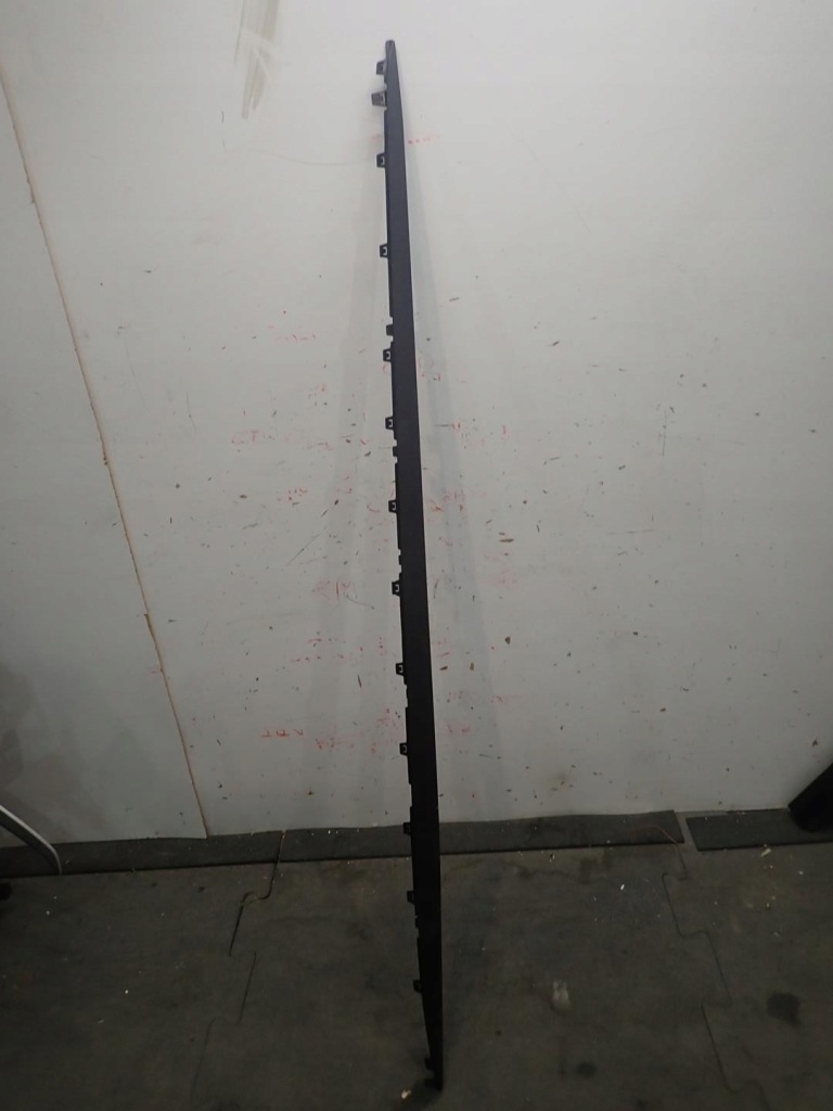 фото №1, Порог молдинг порог правая audi a5 ii 2016- 8w