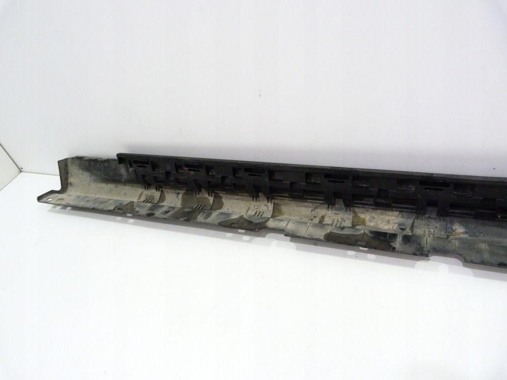 фото №5, Alfa romeo stelvio молдинг поріг права cała