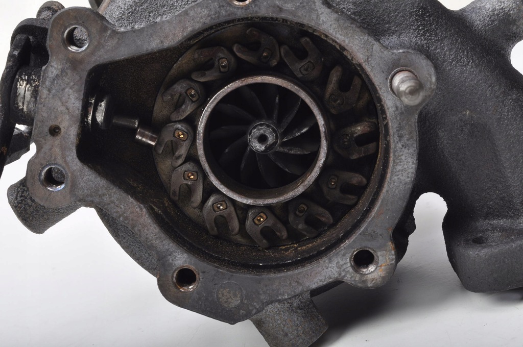 фото №6, L200 2.5 td did 115km 136km турбина 49135-02652