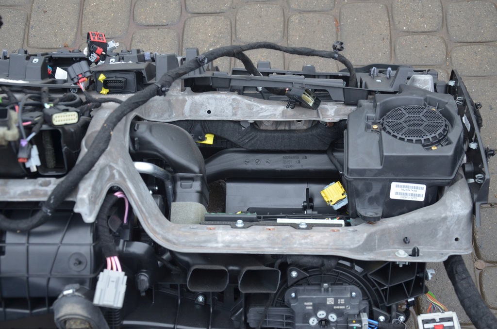 фото №4, Каркас приборная панель отопитель wrangler jl gladiator 18+