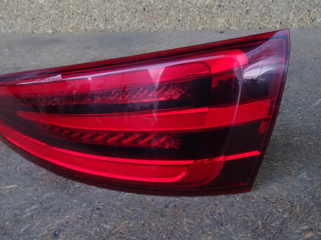 фото №10, Audi q3 8u 11-14 лампа led кришки права правий задня задня 8u0945094a europa