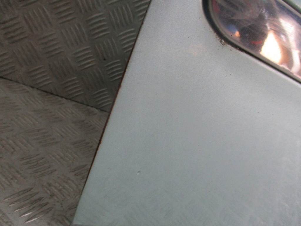 фото №3, Дверь левый перед toyota avensis verso 771