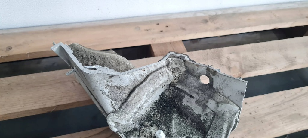 фото №8, A4 b9 8w s4 лонжерон левая левый перед ls9r a5 8w s5