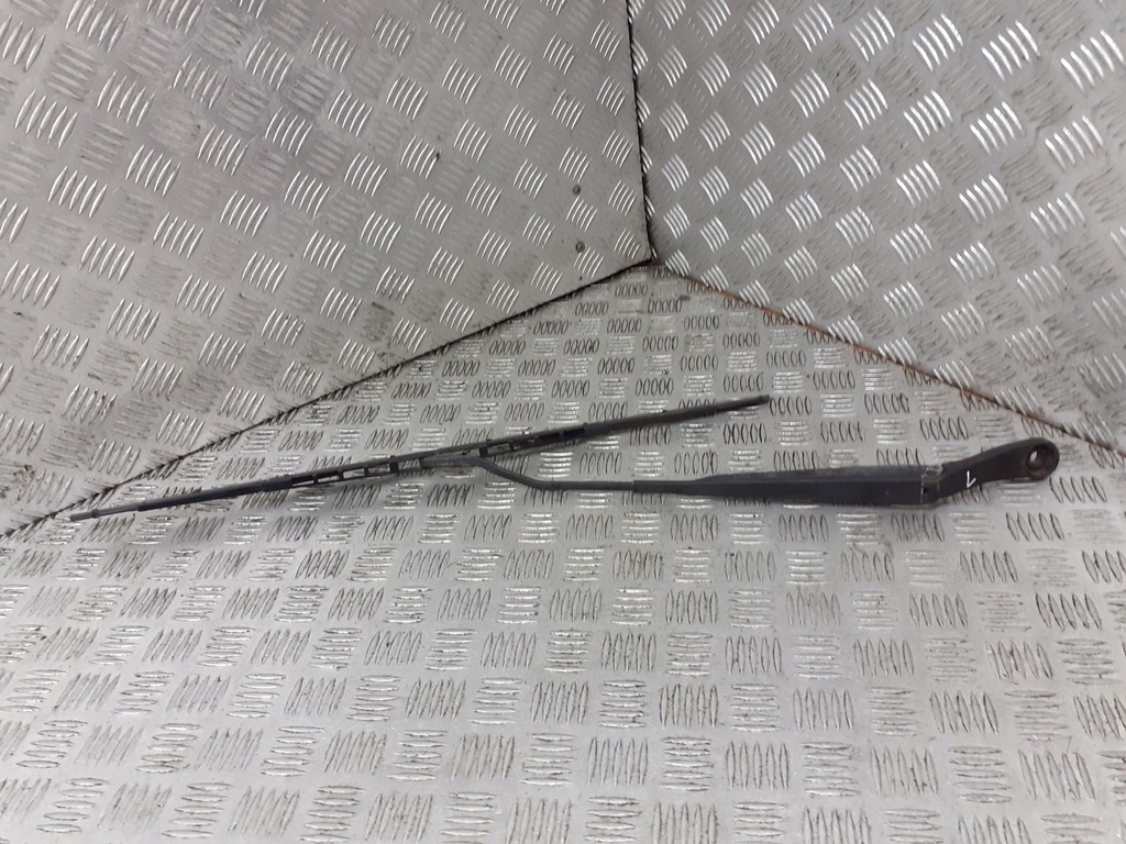 фото №1, Рычаг дворники перед левый nissan primera p12