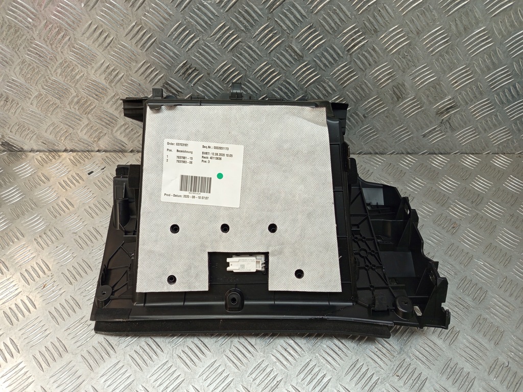 фото №14, Bmw оригинальный номер 7937981 1' f40 бардачок панели консоли пассажира