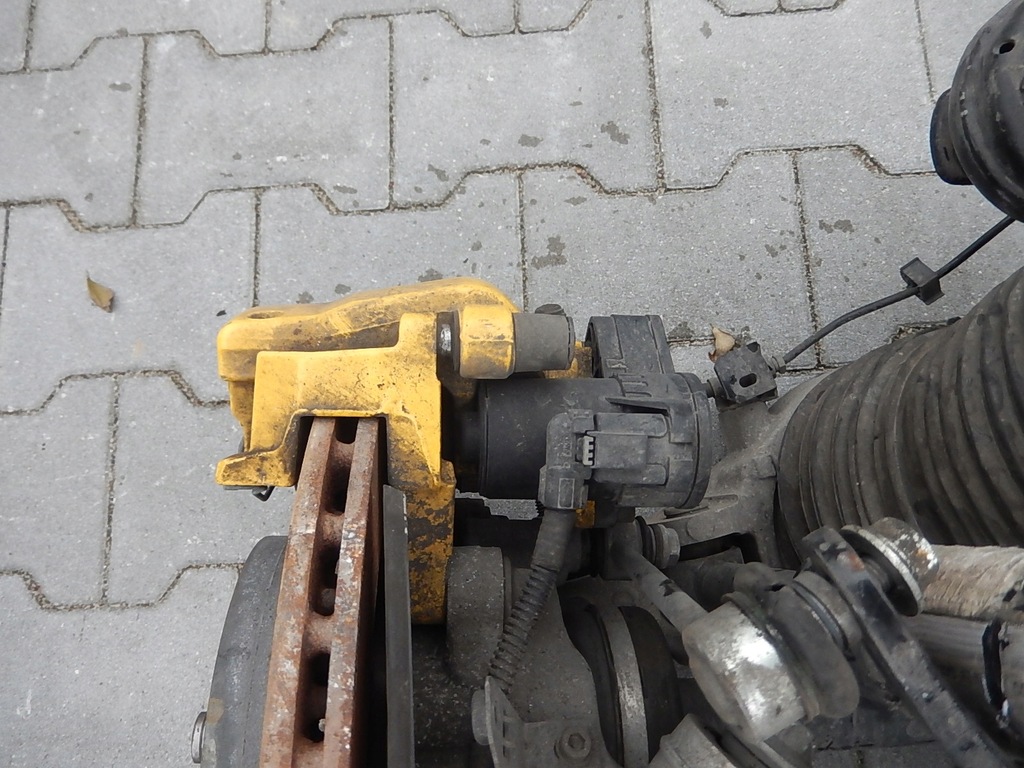 фото №7, Задня oś балка підвіска maserati levante 3.0 v6