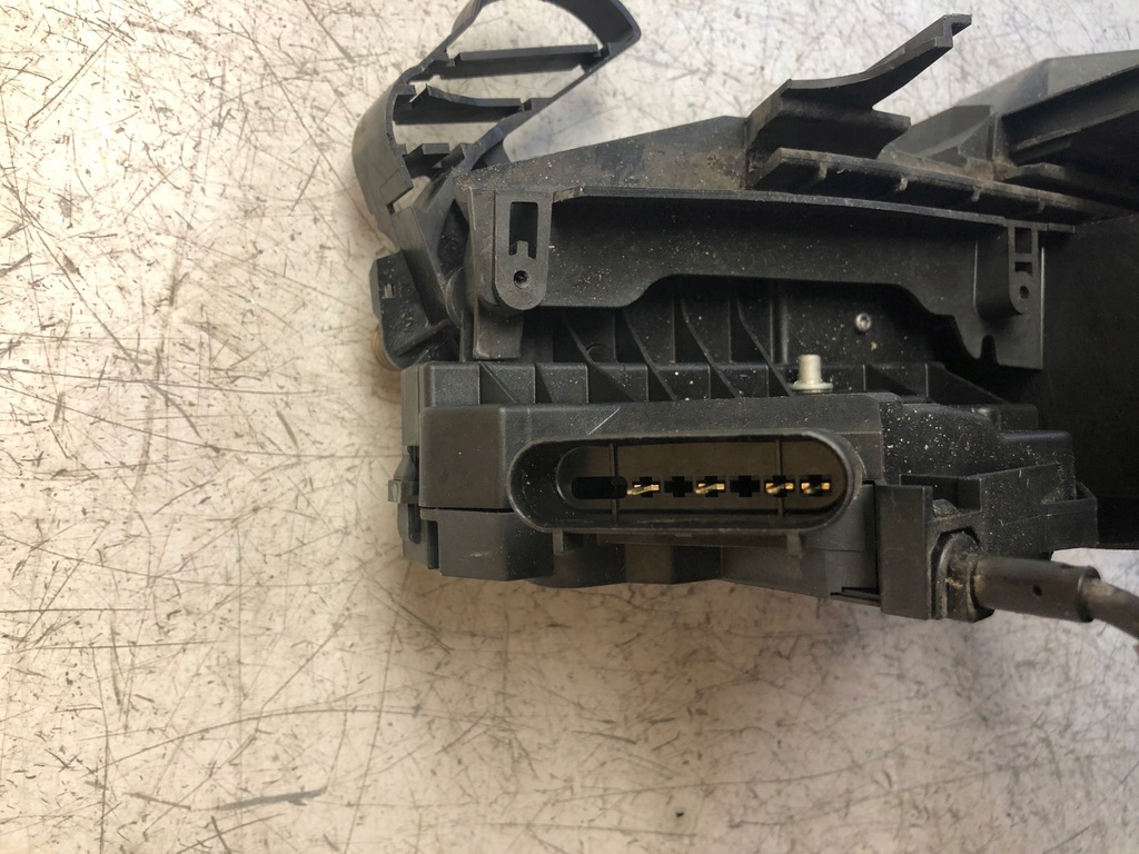 фото №5, Замок двері ручка правий перед focus mk3