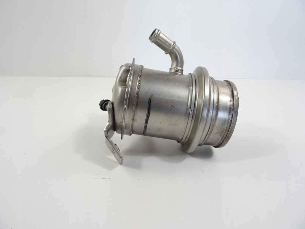 Audi q3 83a 2.0 tdi радиатор радиатор выхлопных газов датчик 05l131512d 2023r Киев