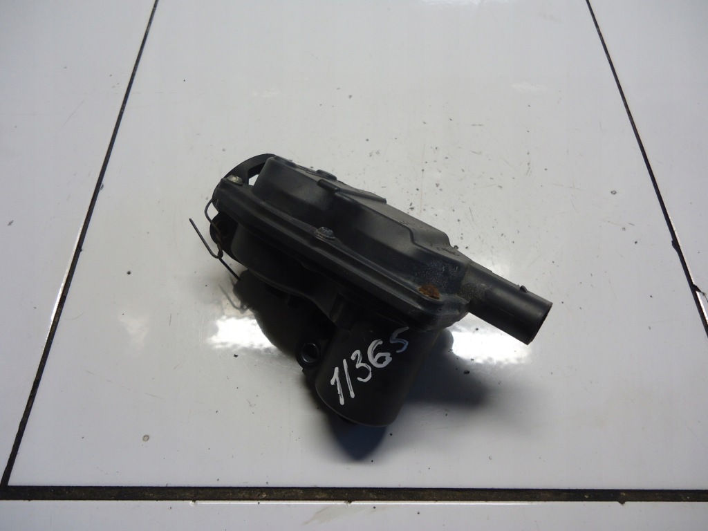 фото №1, Opel zafira b 2.0cdti b20dth регулятор колектор 55578249