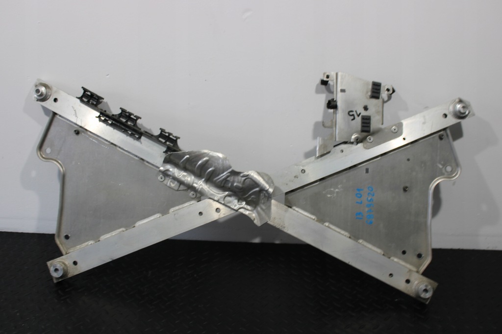 фото №1, Балка підсилювач розпірка bmw i3 l01 6879520