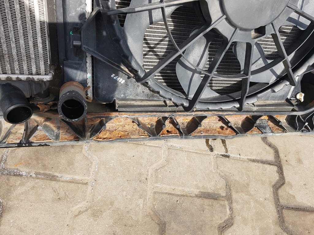 фото №7, Hyundai ix35 10-16r 1.7 crdi pas передний радиатор вентилятор