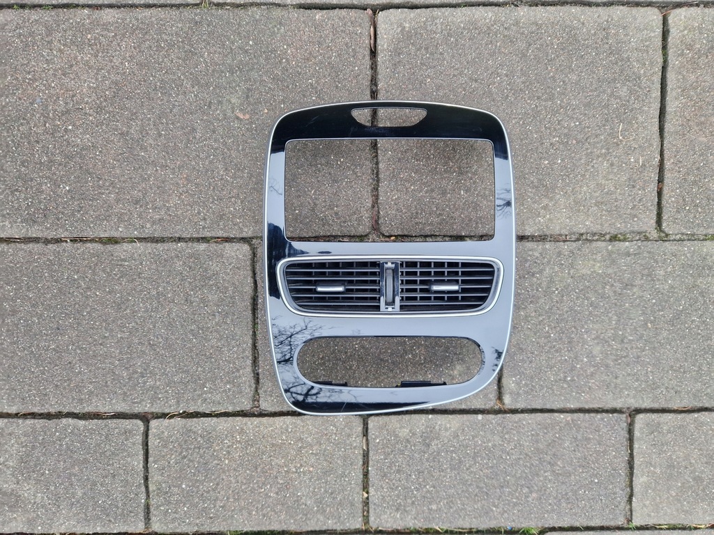 фото №1, Clio iv lift рамка радіо панель середній блиск 682605325r 16-2020