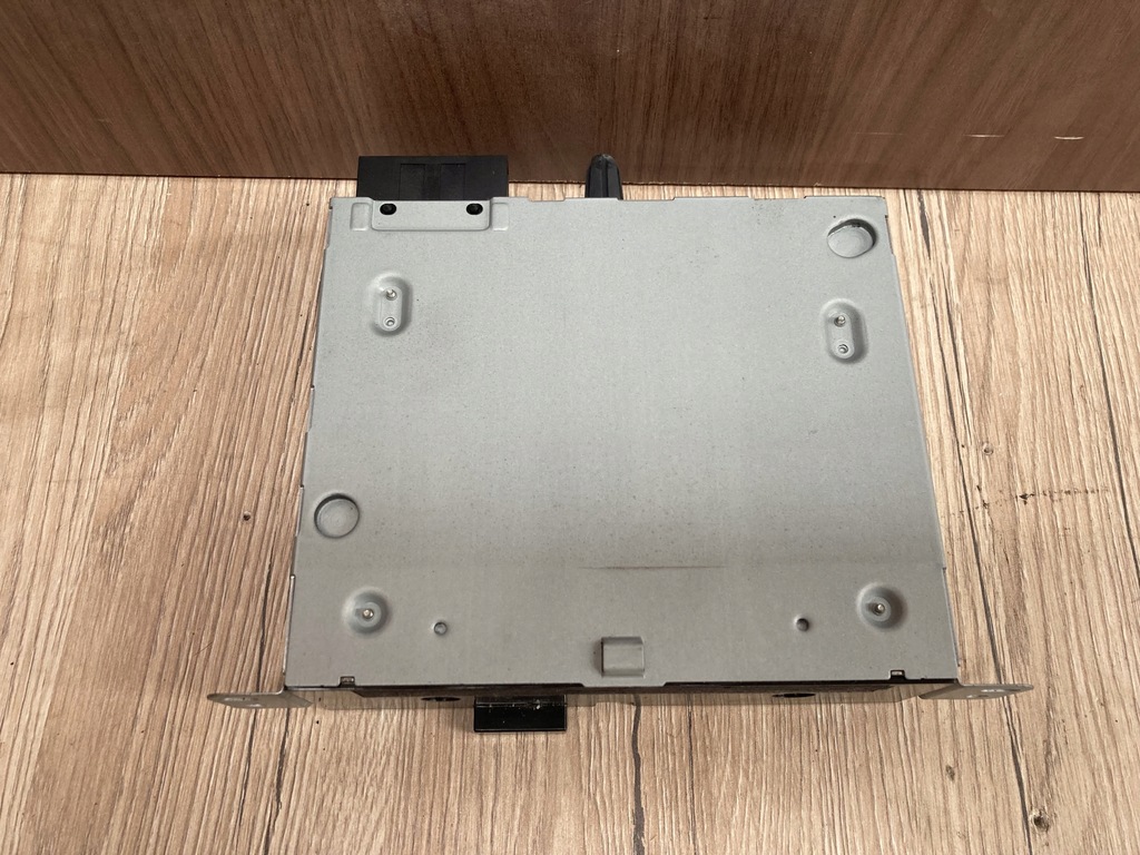 фото №1, Радио peugeot 508 9676837880