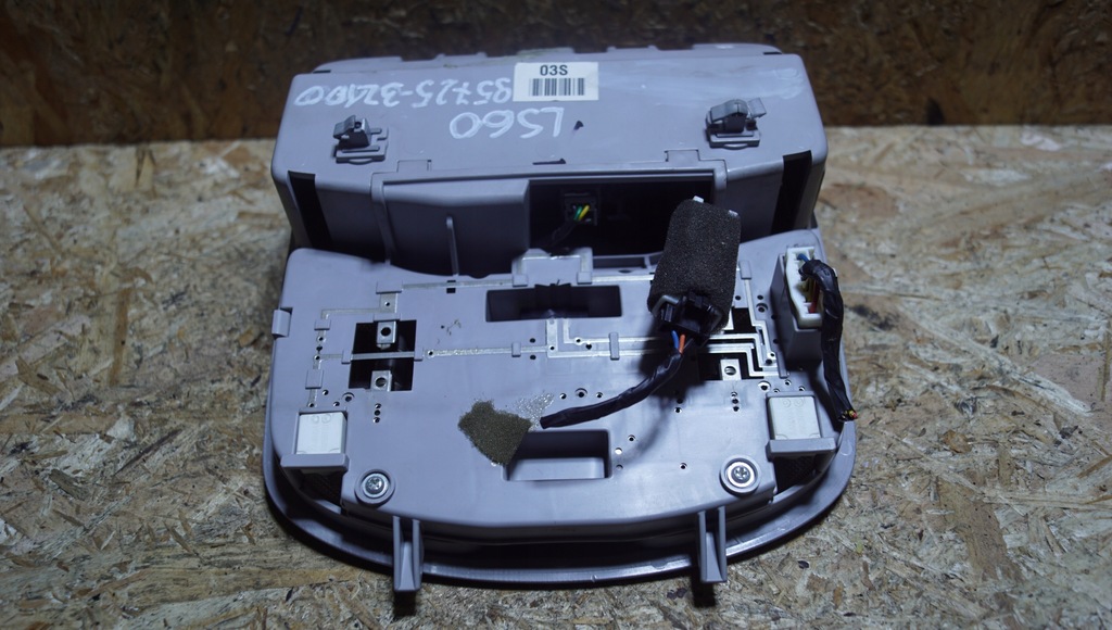 фото №12, Лампа потолочный hyundai i40 95725-3z100