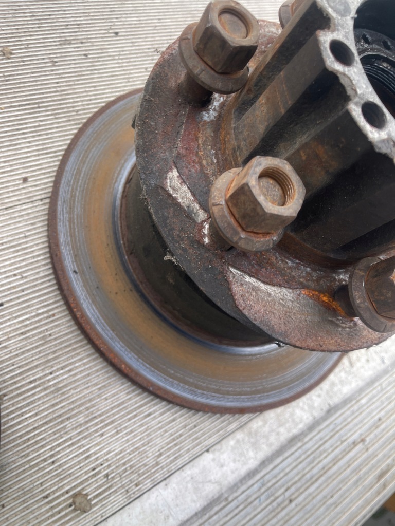 фото №4, Ступиця задня задня 6 шпилька cabstar maxity 3.0 06-20r