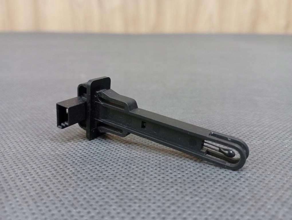 фото №1, Mercedes slk r171 датчик температуры отопителя a1718300272