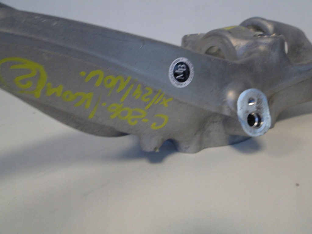 фото №8, Mercedes c klasa 206 w206 поворотный кулак передняя правая a2063320200 a2060200