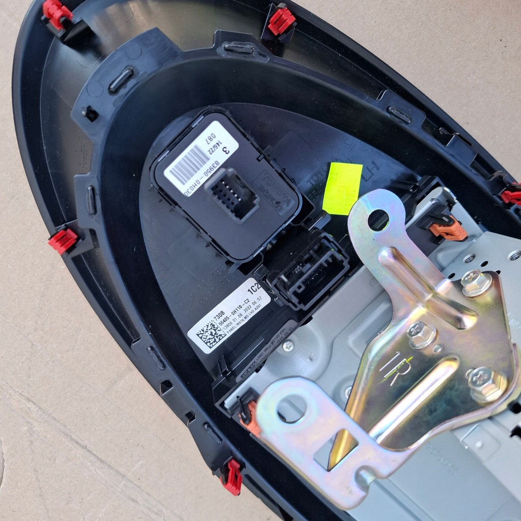 фото №6, Радіо навігація дисплей рамка панель toyota aygo x ii cross 86140-0h100