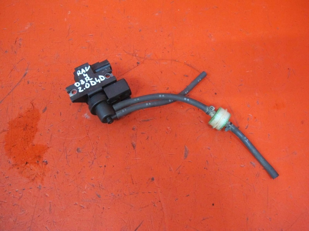 фото №1, Toyota rav4 ii 2 2.0 d4d 1cd-ftv клапан електроклапан турбонагнітача