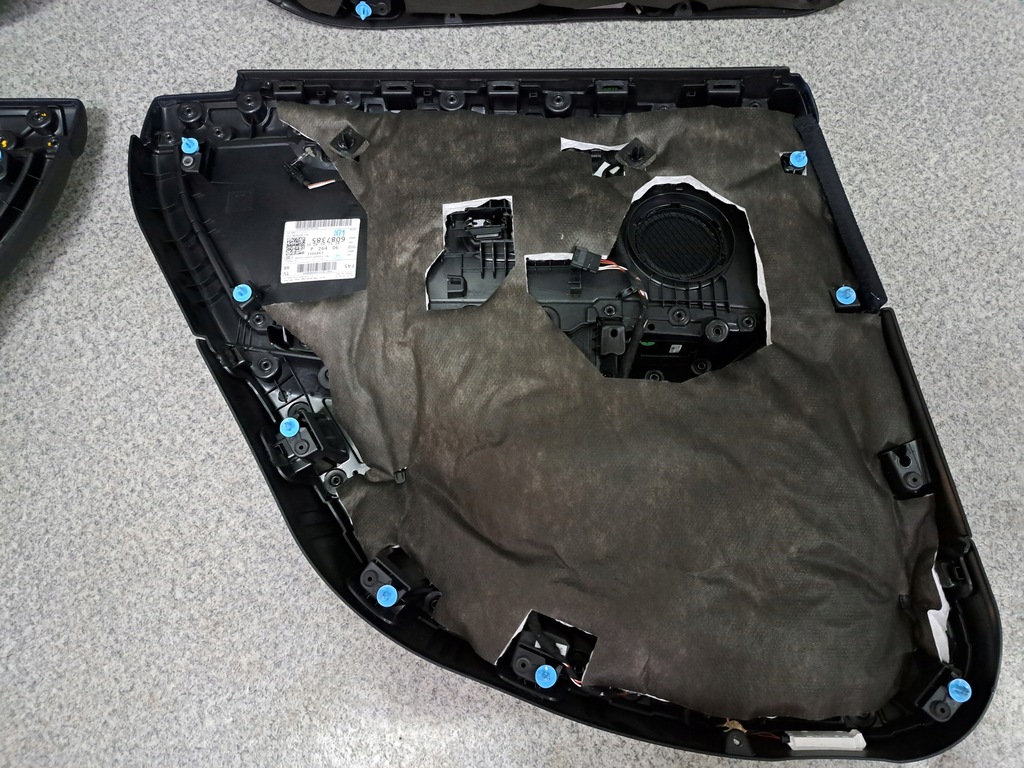 фото №9, Bmw 2 f45 m-pakiet оббивка двері обшивки перед задня комплект