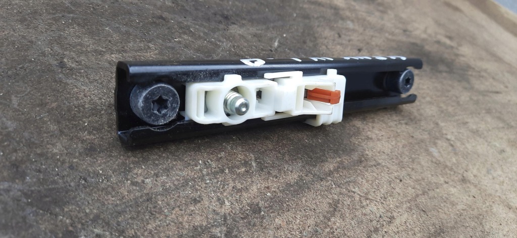 фото №7, Регулировка ремней левый перед scenic iv 878240875r