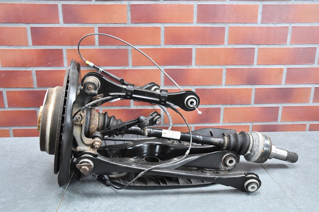 Купить Поворотный кулак левая ступица задний  задняя приводной вал левая задний  bmw 3 f30 f31 3.0dx 3.5dx