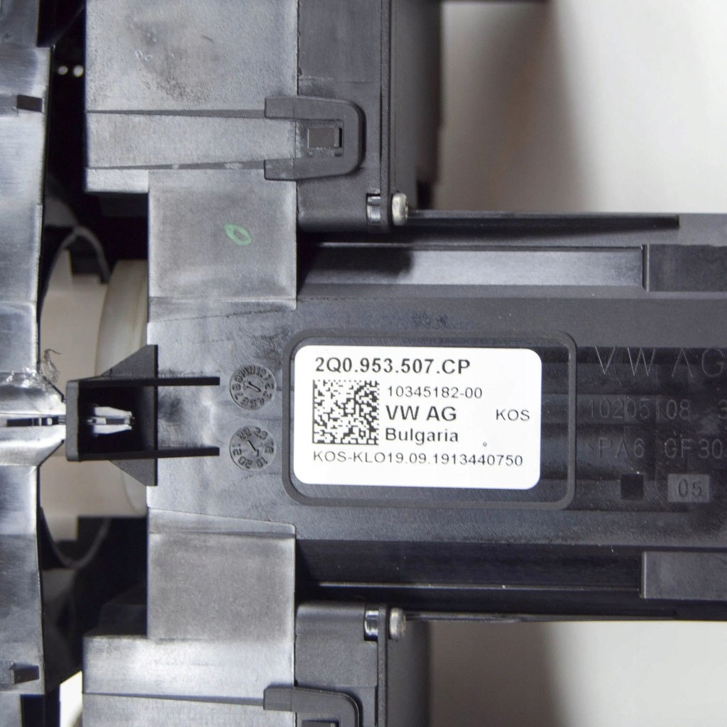 фото №10, Skoda kamiq 2019 рычаг / переключатель поворотники