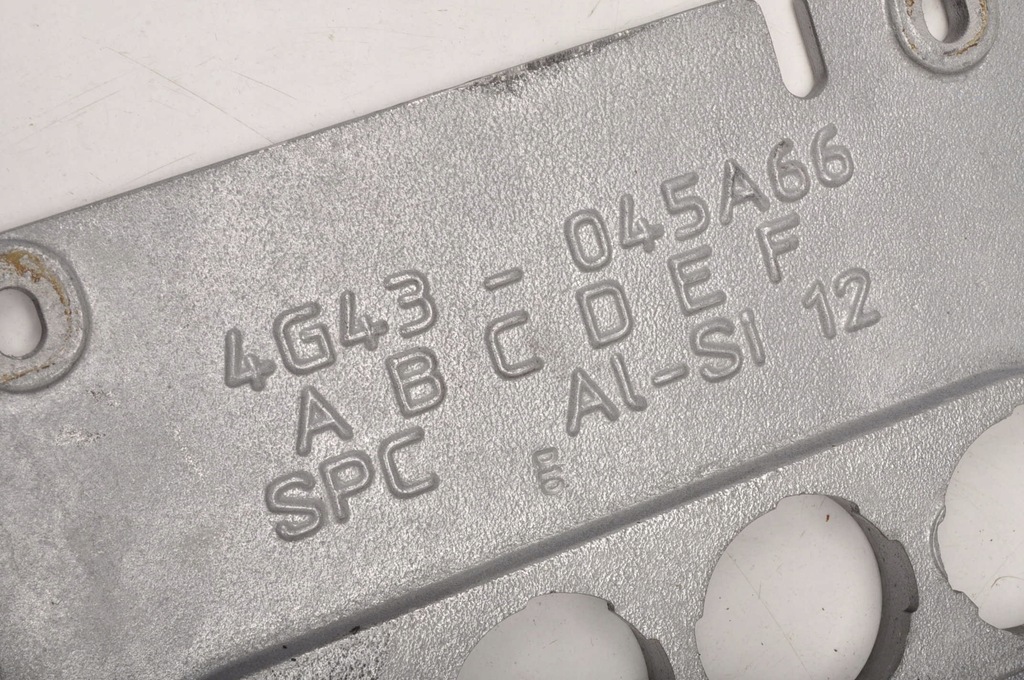 фото №11, Aston martin db9 молдинг внутренняя dekor 4g43-045a66