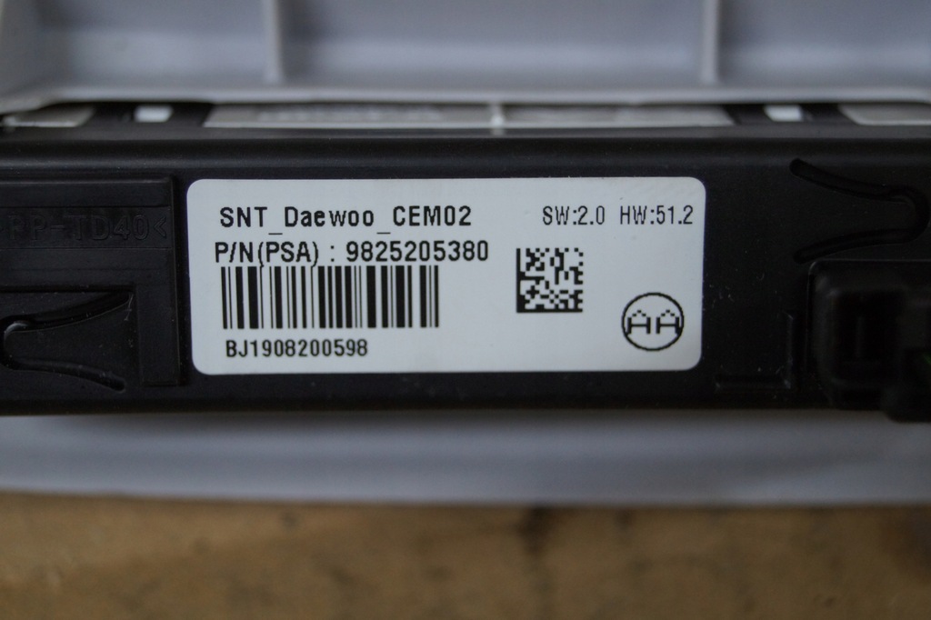 фото №9, Лампа освітлення opel crossland 9825205380