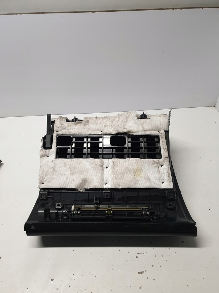 фото №5, Бардачок пасажира volkswagen оригінальний номер 3d1857114e