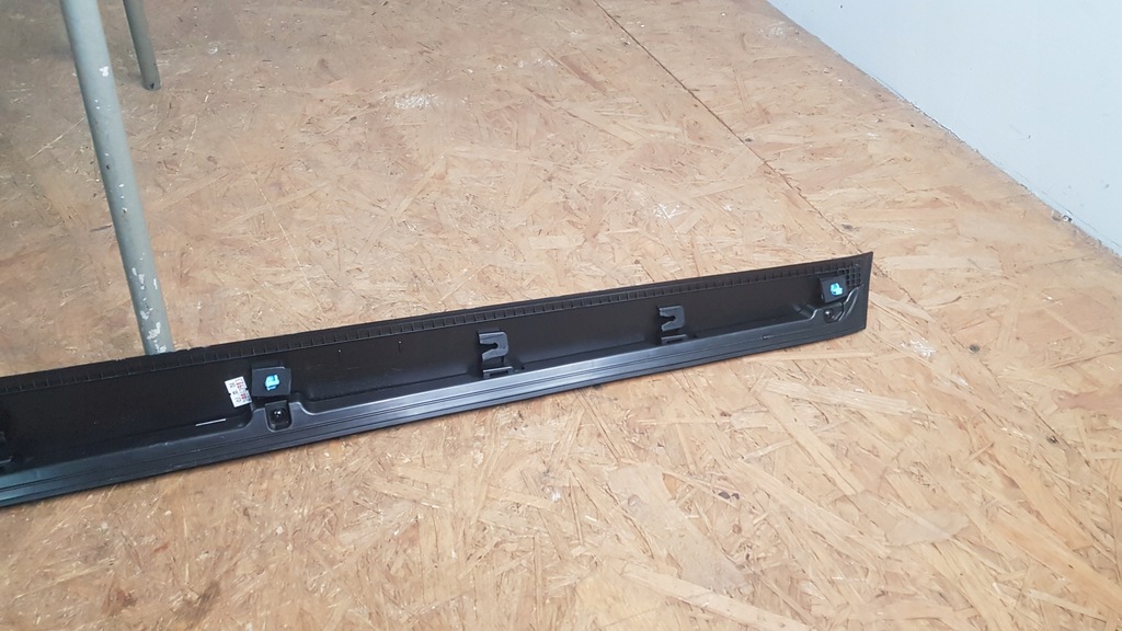 фото №9, Kia stonic молдинг na дверь передние перед левая