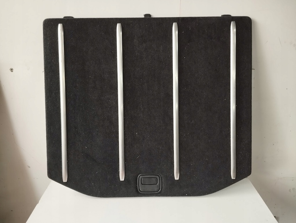 фото №1, Полка пол обшивка приборная панель нижняя багажника jeep grand cherokee iv wk2