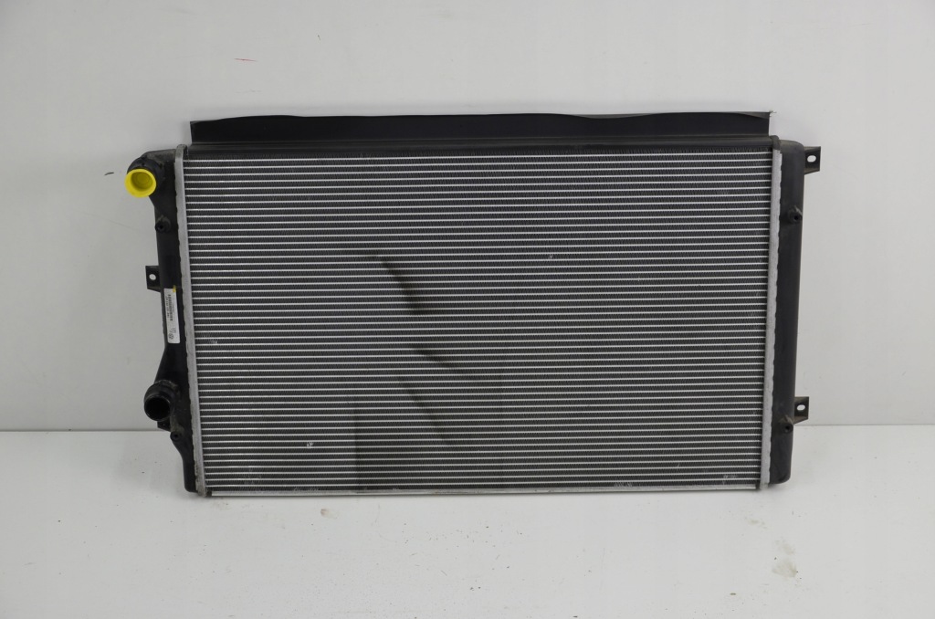 фото №1, Радіатор wody golf vi 1k0121251at