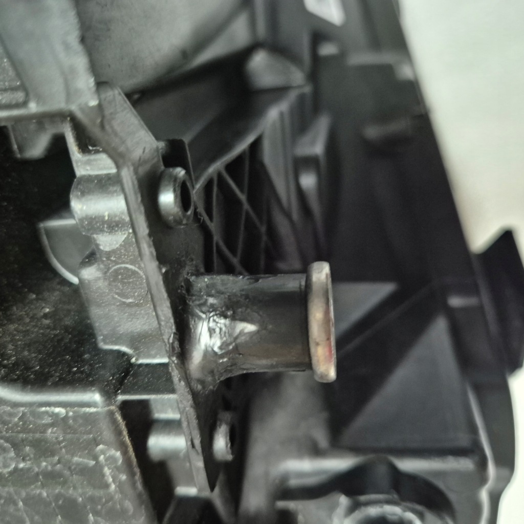 Mercedes eqb a243 фара правый  full led европа Доставка