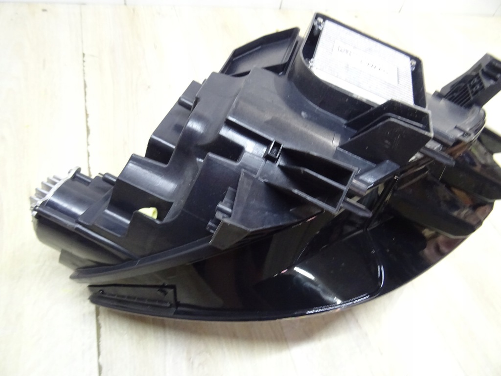 фото №11, Vw id4 id.4 лампа левый перед full led 11b941035