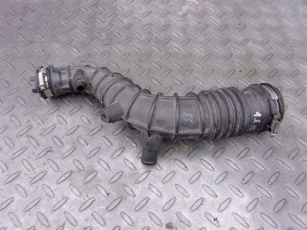 фото №2, Clio iv 1.2 tce воздухозаборник труба турбины