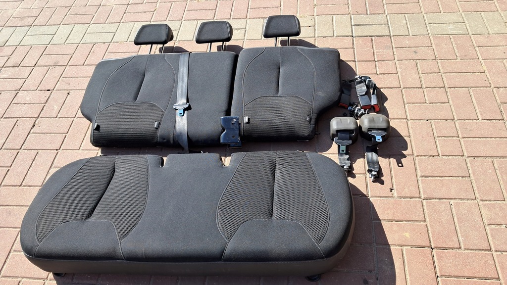 фото №14, Citroen ds3 заднє сидіння ремені задня